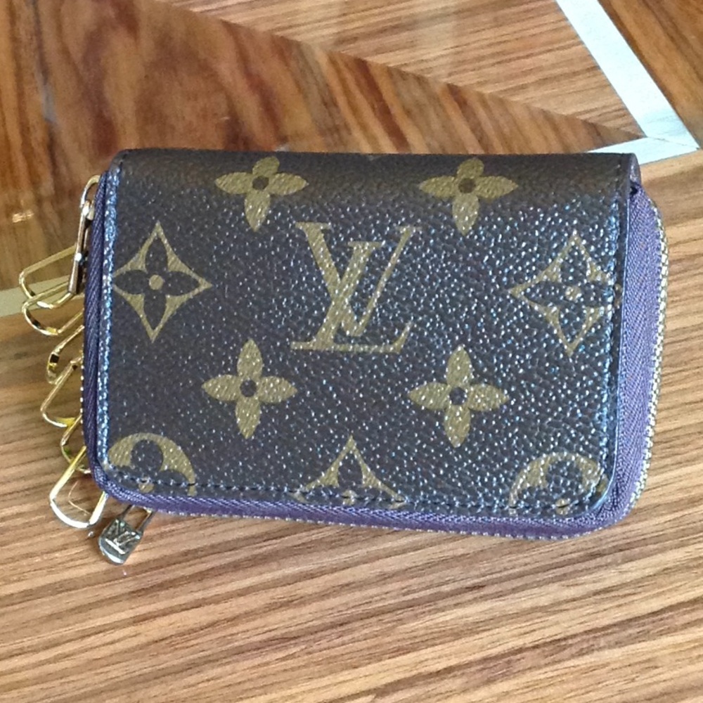🔥Louis Vuitton - Vintage Key / Zipped Coin Holder - Picture 2 of 10